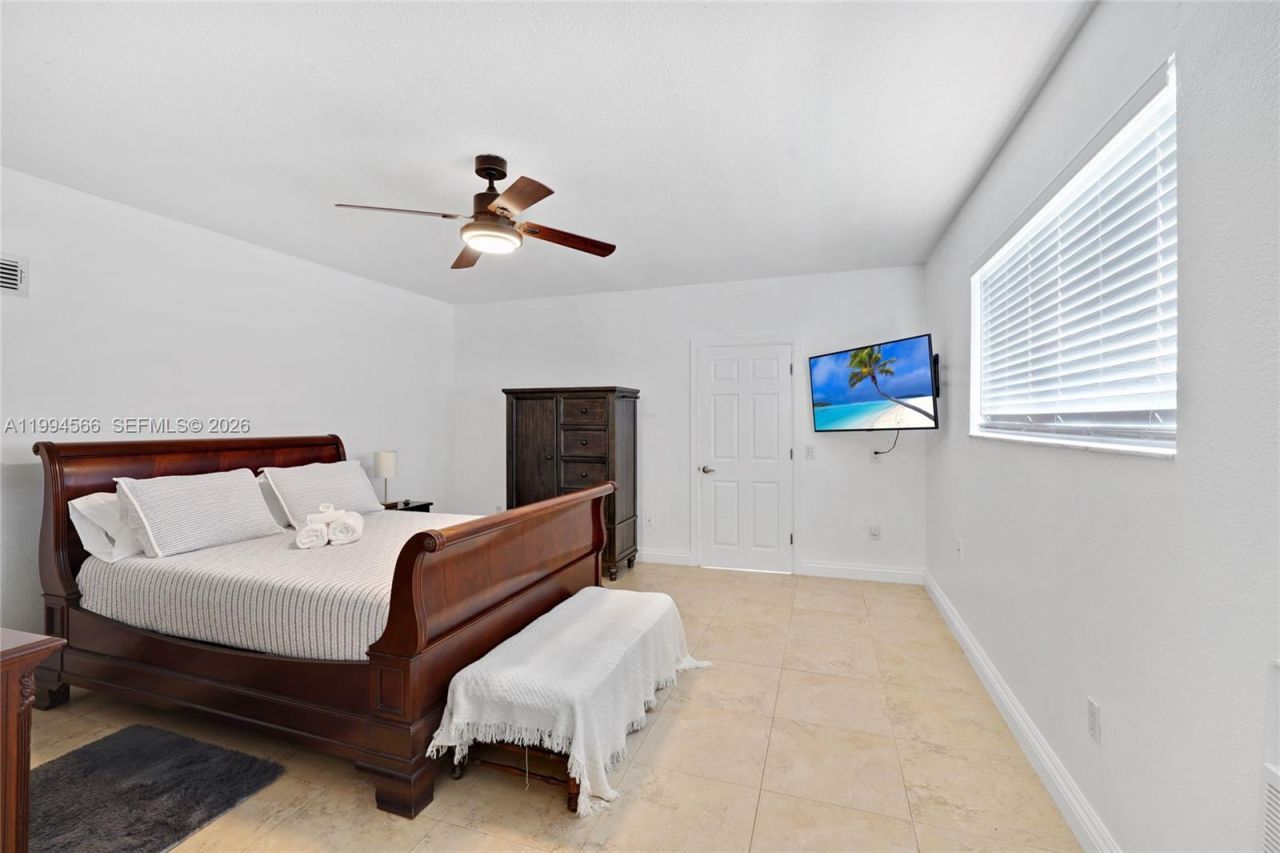 2834 SW 33rd Ave, Miami, FL 33133 Photo