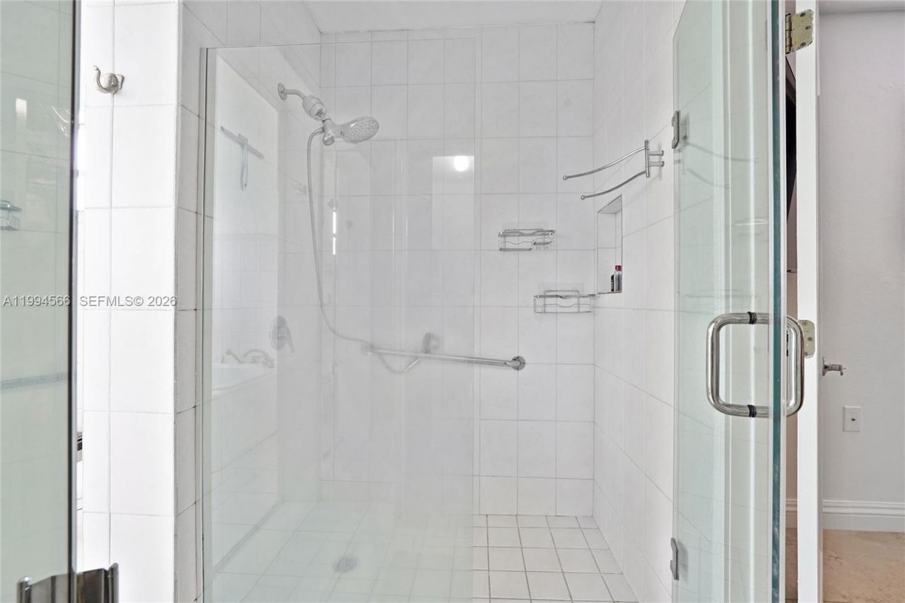 2834 SW 33rd Ave, Miami, FL 33133 Photo