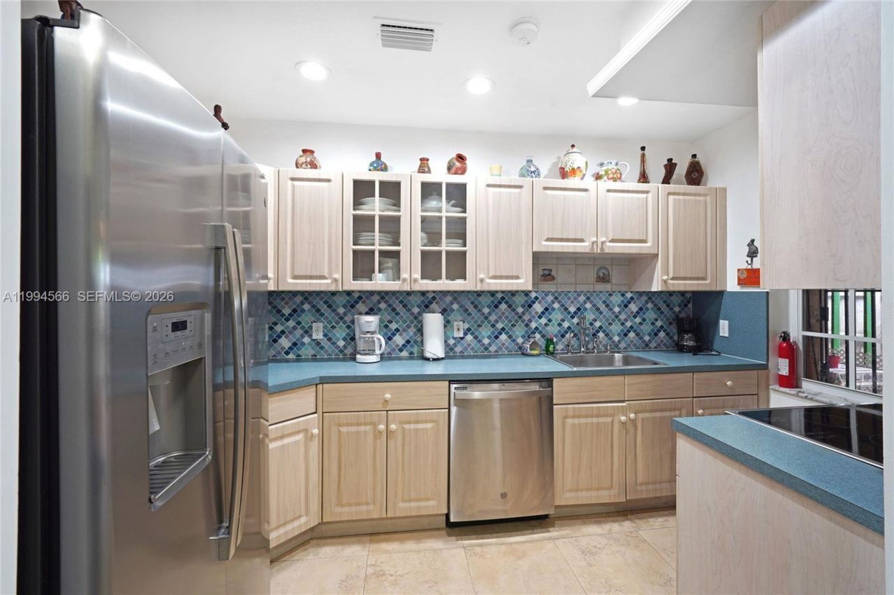 2834 SW 33rd Ave, Miami, FL 33133 Photo