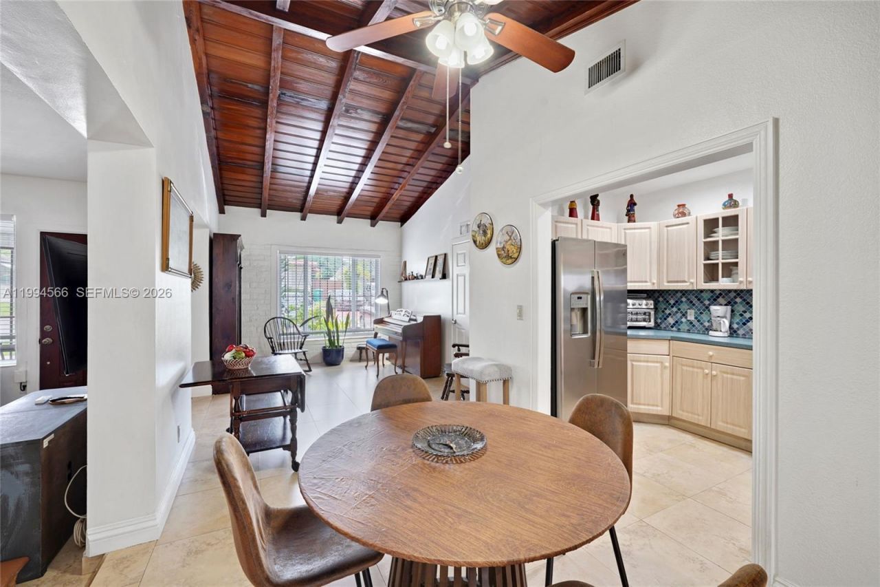 2834 SW 33rd Ave, Miami, FL 33133 Photo