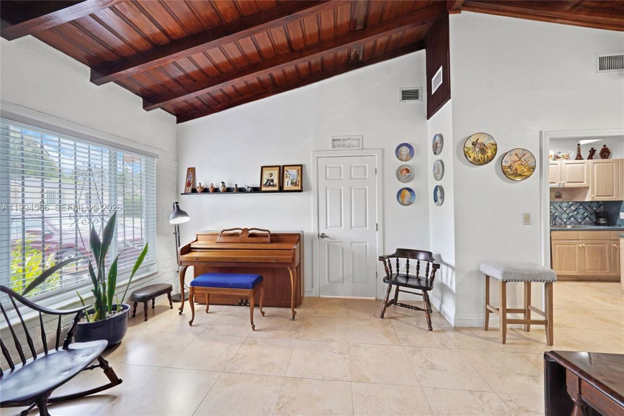 2834 SW 33rd Ave, Miami, FL 33133 Photo