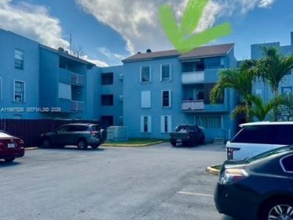 1725 W 60th St, Unit F316, Hialeah, FL 33012