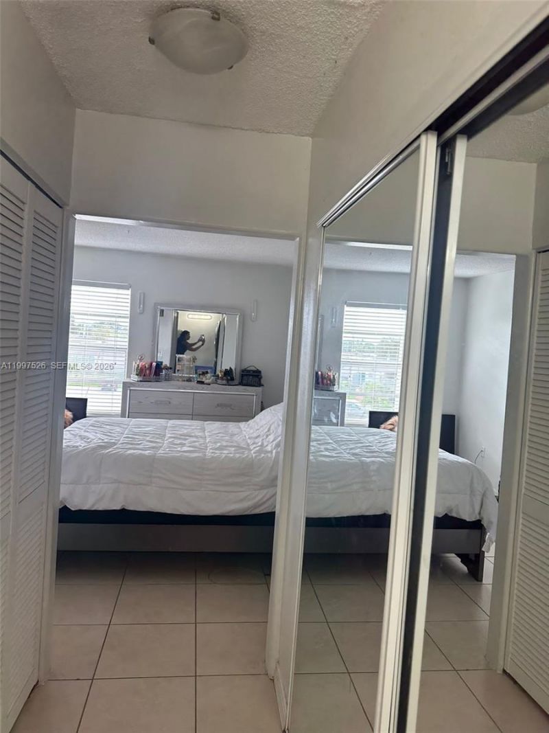 1725 W 60th St, Unit F316, Hialeah, FL 33012 Photo