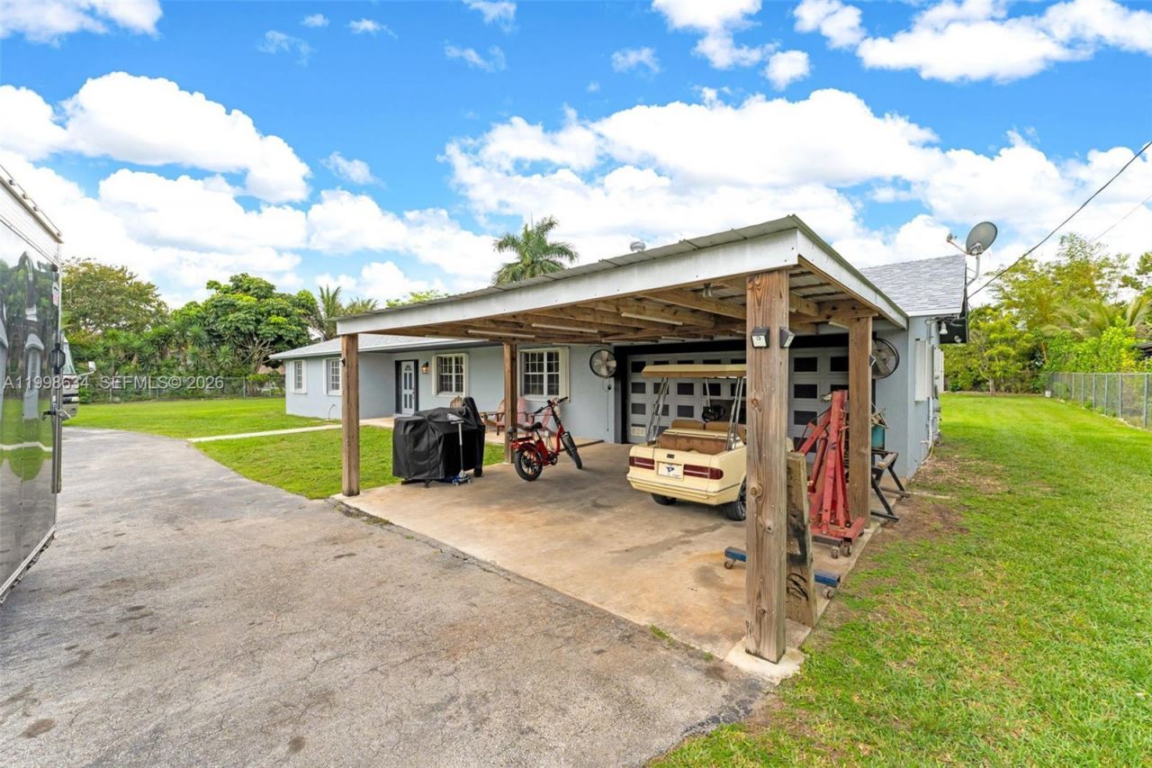 31500 SW 192nd Ave, Homestead, FL 33030 Photo