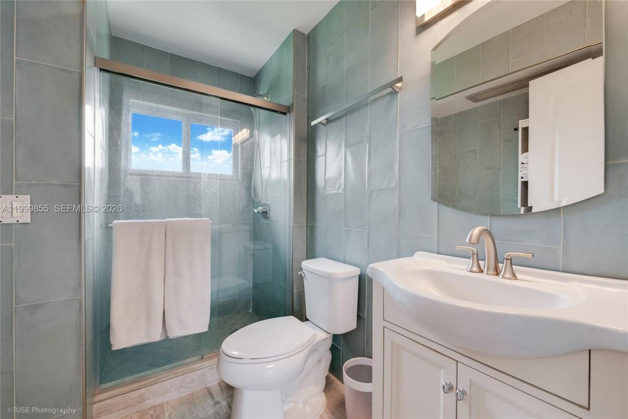 9975 SW 85th St, Miami, FL 33173 Photo