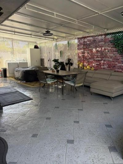 1394 W 30th St, Hialeah, FL 33012 Photo