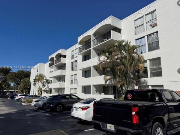 2150 SW 16th Ave, Unit 102, Miami, FL 33145