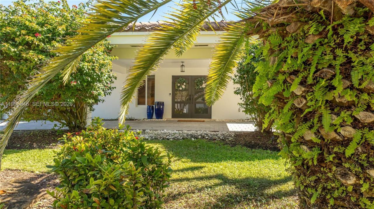 13303 SW 58th Ave, Unit 13303, Pinecrest, FL 33156 Photo