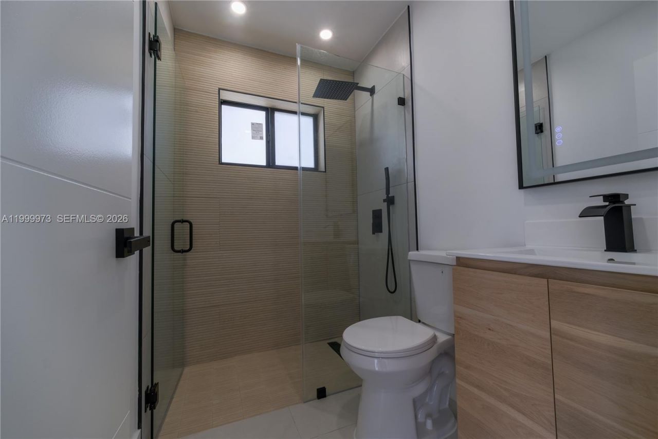 8341 SW 27th Ln, Miami, FL 33155 Photo