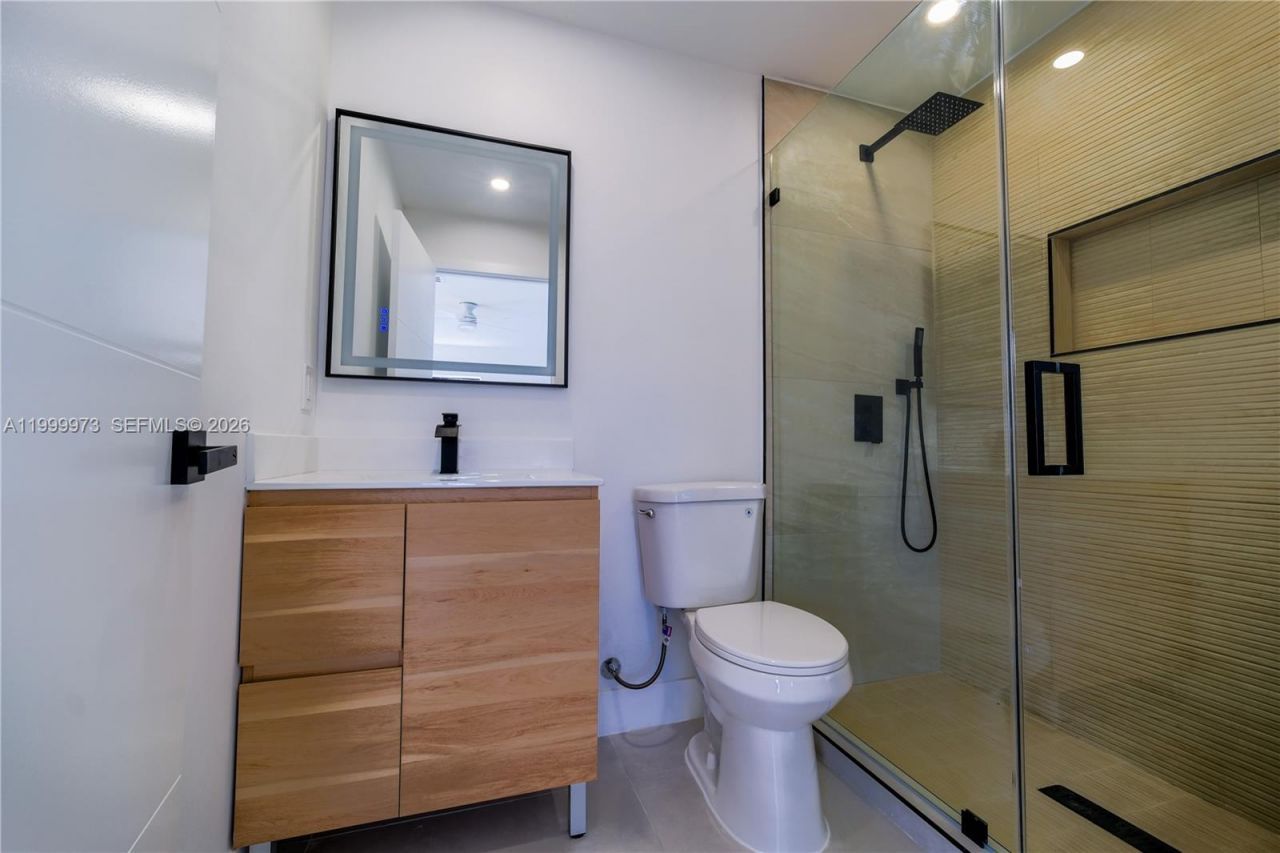 8341 SW 27th Ln, Miami, FL 33155 Photo