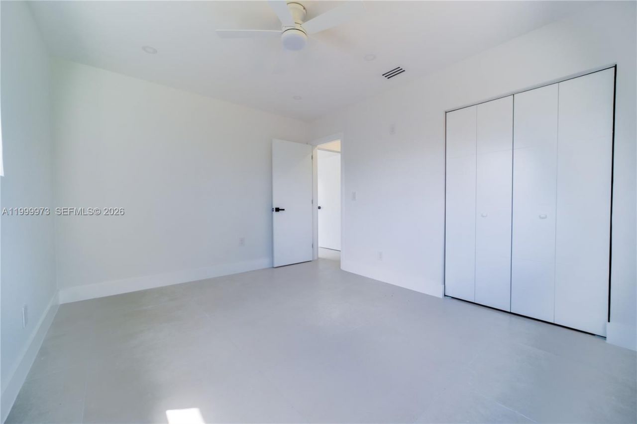 8341 SW 27th Ln, Miami, FL 33155 Photo