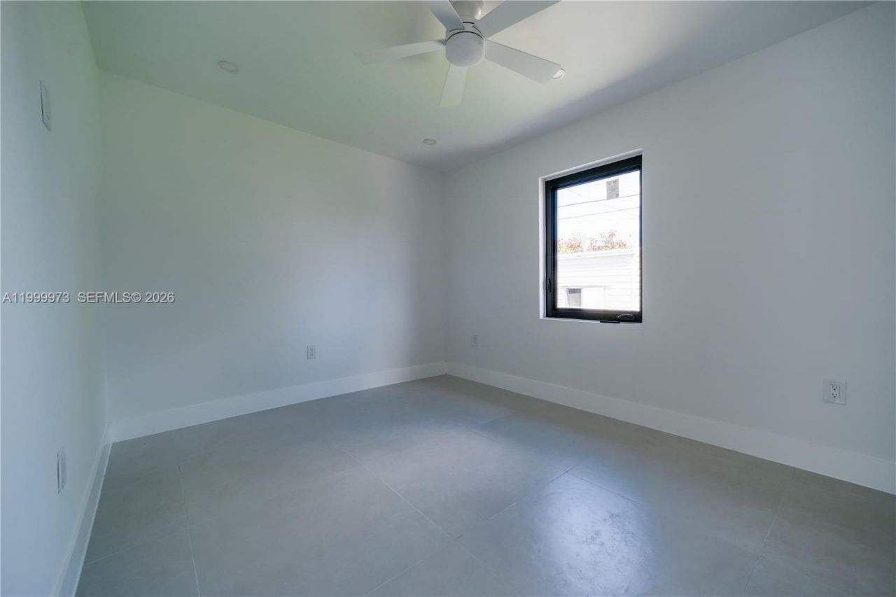 8341 SW 27th Ln, Miami, FL 33155 Photo