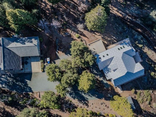 24985 Shake Ridge Rd, Volcano, CA 95689