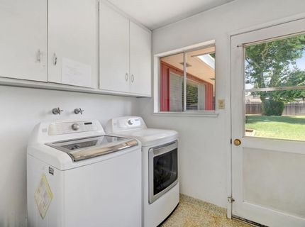 3845 Lynwood Way, Sacramento, CA 95864 Photo