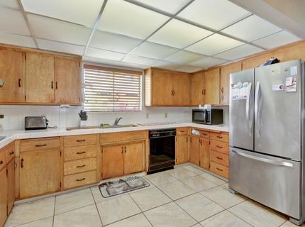 3845 Lynwood Way, Sacramento, CA 95864 Photo