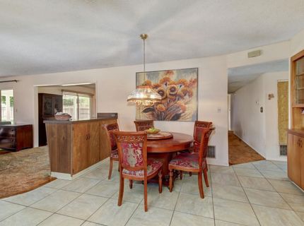 3845 Lynwood Way, Sacramento, CA 95864 Photo