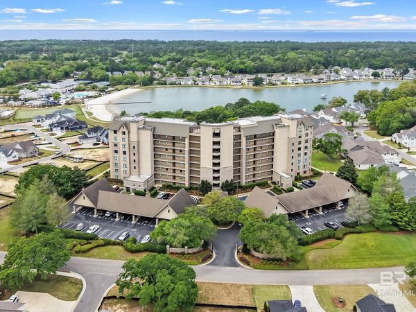 18269 Colony Drive, Unit 204, Fairhope, AL 36532