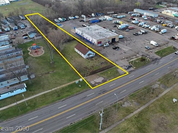 28705 Joy Road, Westland, MI 48185