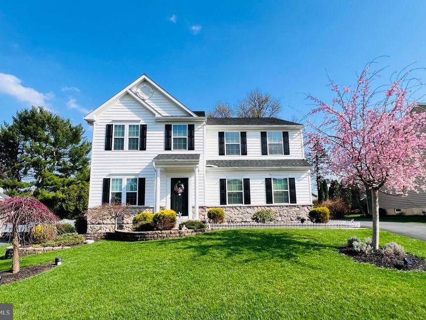 1668 E Thistle Drive, Reading, PA 19610 Main Photo