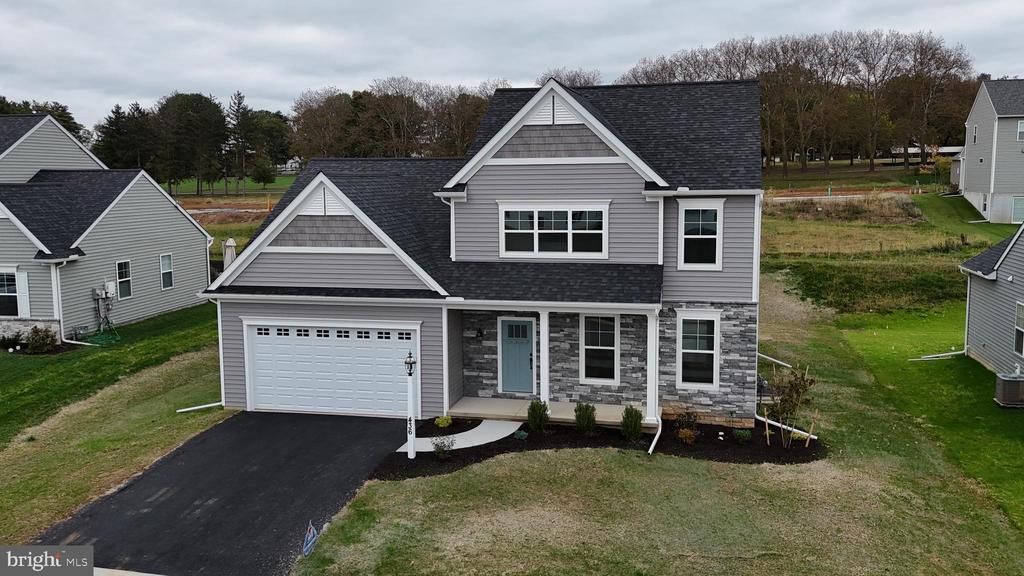 417 Parkside Way, Lititz, PA 17543 Main Photo