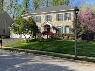 6324 WILMINGTON DRIVE, BURKE, VA 22015