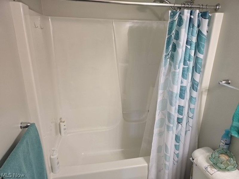 313 Breckenridge Oval, Elyria, OH 44035 Photo 19