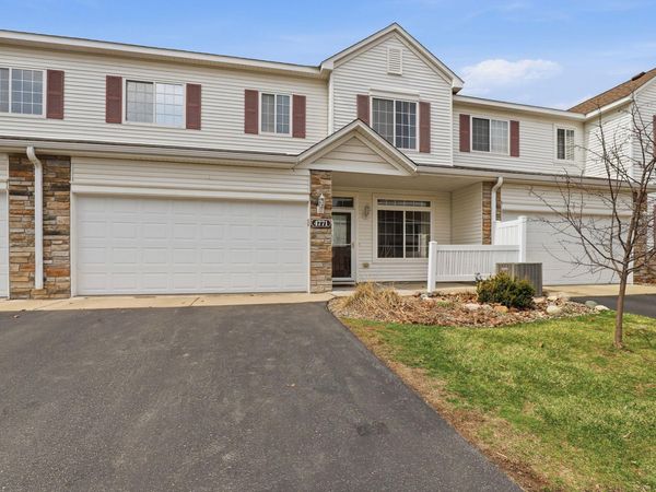 4771 Blaine Avenue, Unit 302, Inver Grove Heights, MN 55076