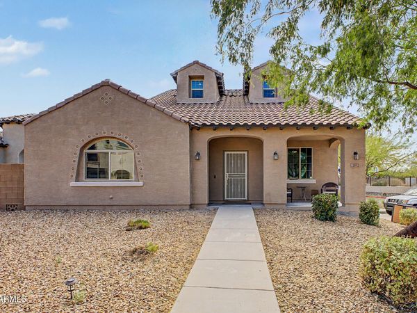 2912 N RAVEN, Mesa, AZ 85207