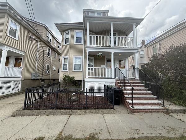 15 Chauncey Street, Unit 2, Watertown, MA 02472