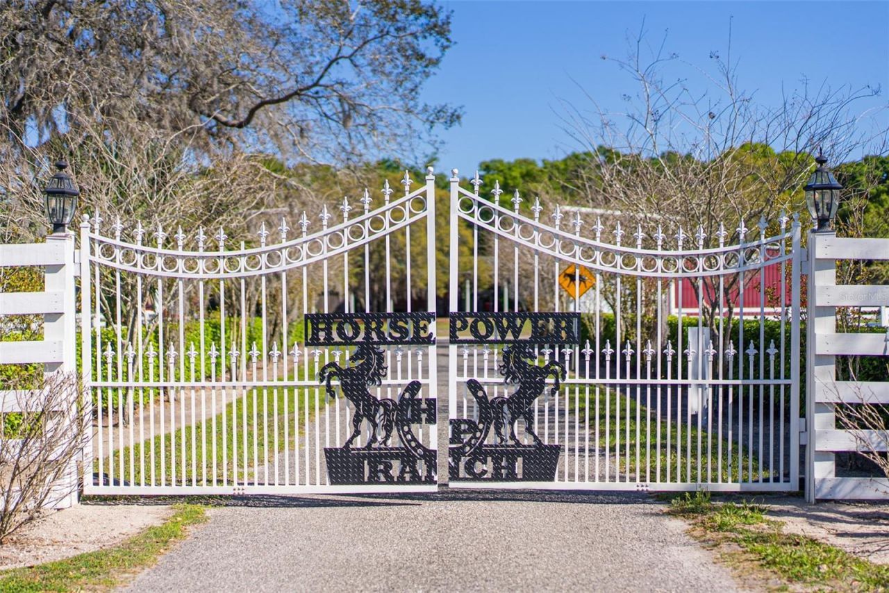 280 Campbell Ranch Run, Geneva, FL 32732 Photo