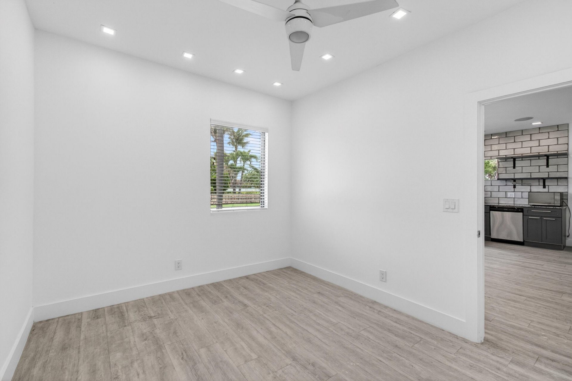 517 NW 1st Street, Delray Beach, FL 33444 Photo