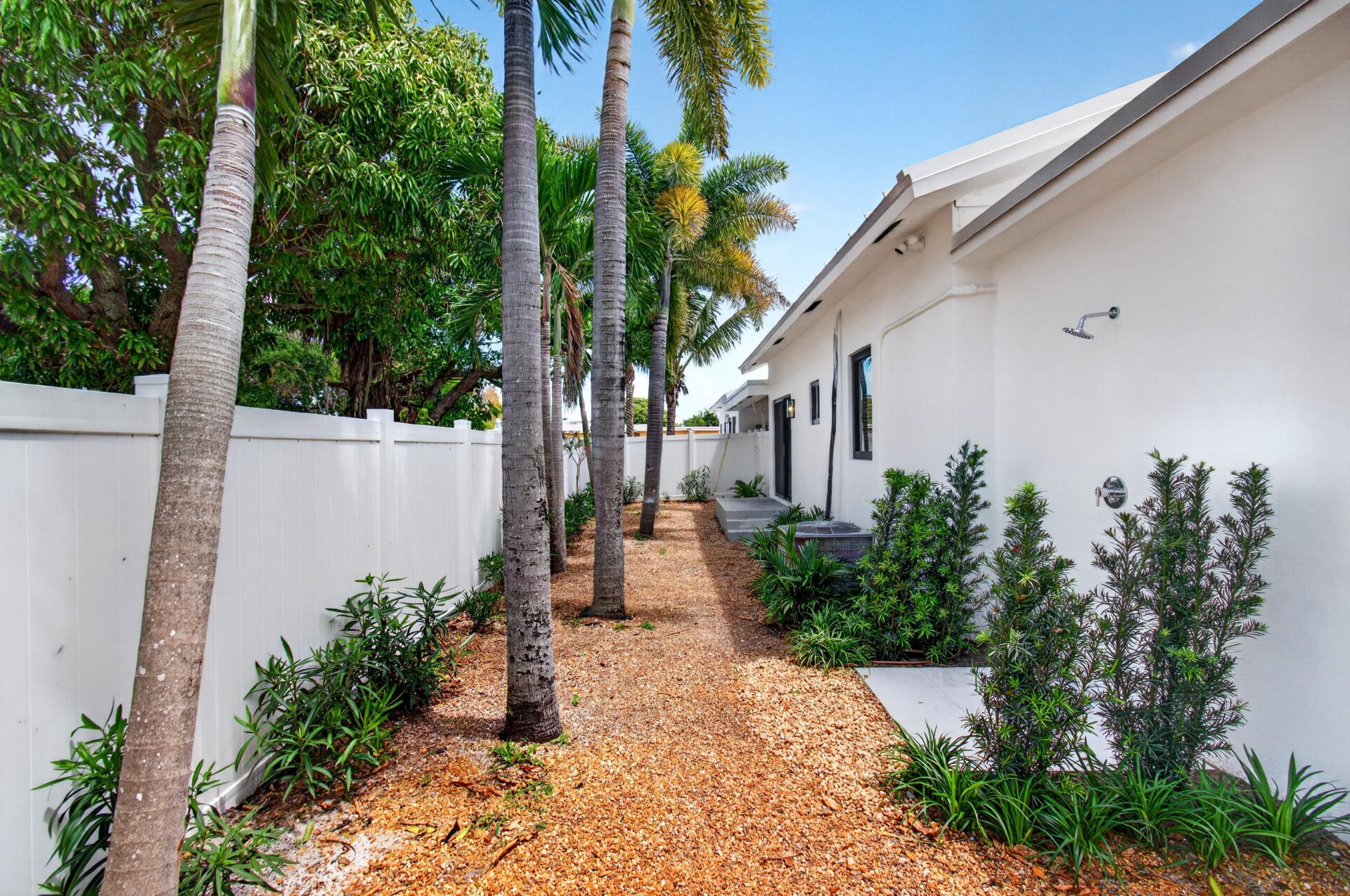 517 NW 1st Street, Delray Beach, FL 33444 Photo