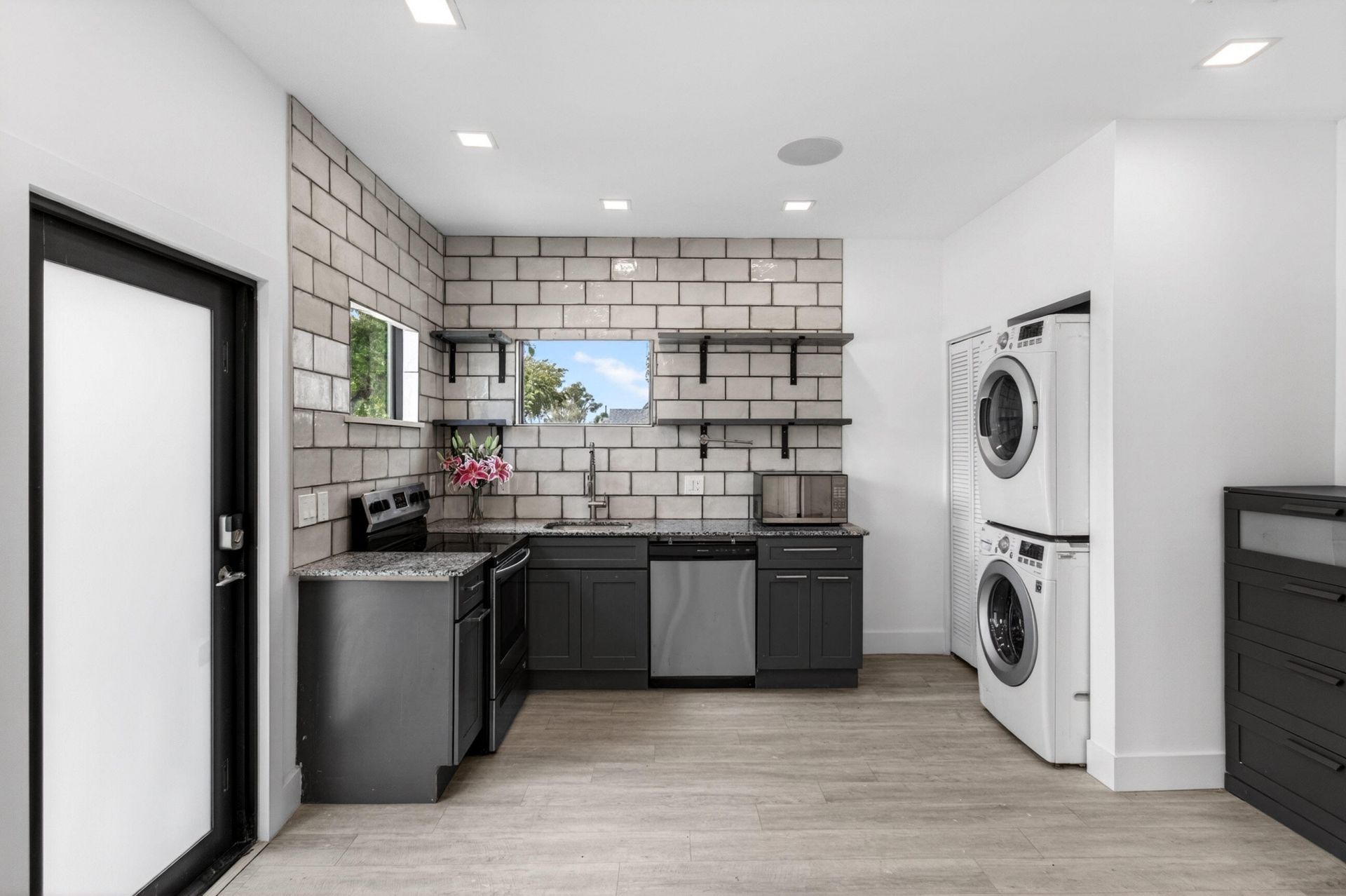 517 NW 1st Street, Delray Beach, FL 33444 Photo
