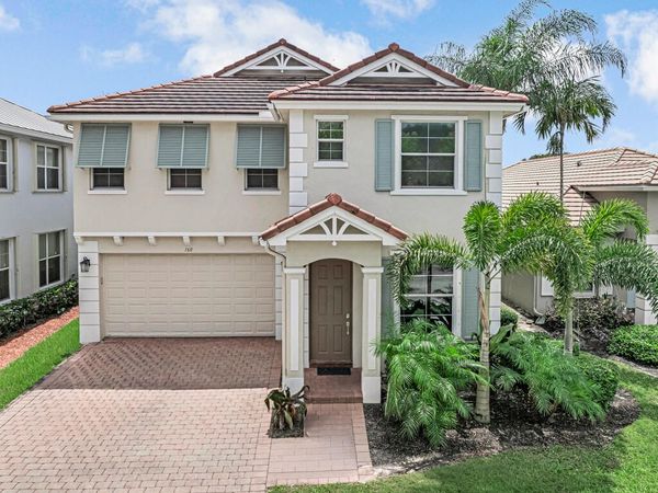 160 Belle Grove Lane, West Palm Beach, FL 33411