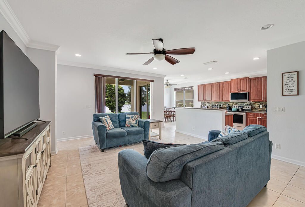 160 Belle Grove Lane, West Palm Beach, FL 33411 Photo