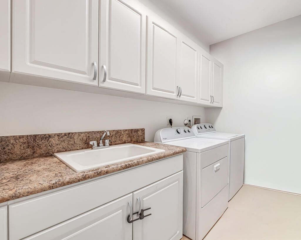 160 Belle Grove Lane, West Palm Beach, FL 33411 Photo