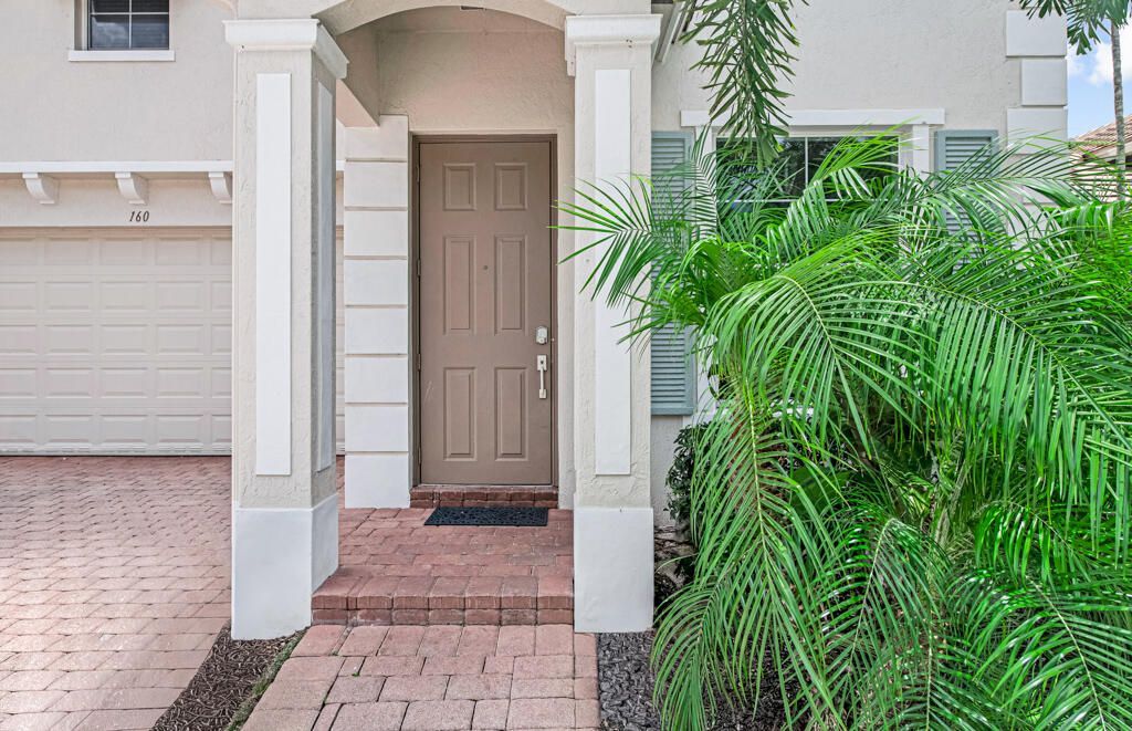160 Belle Grove Lane, West Palm Beach, FL 33411 Photo