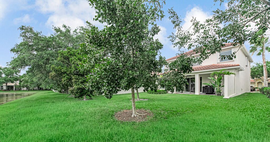 160 Belle Grove Lane, West Palm Beach, FL 33411 Photo
