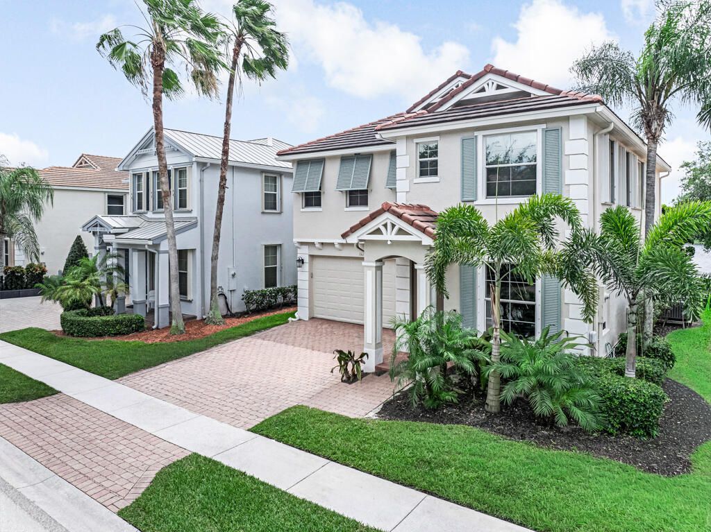 160 Belle Grove Lane, West Palm Beach, FL 33411 Photo