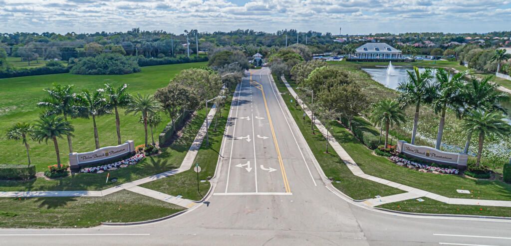 160 Belle Grove Lane, West Palm Beach, FL 33411 Photo