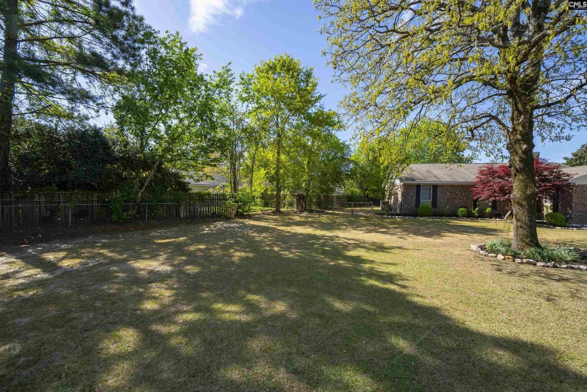 2743 American Avenue Photo 11