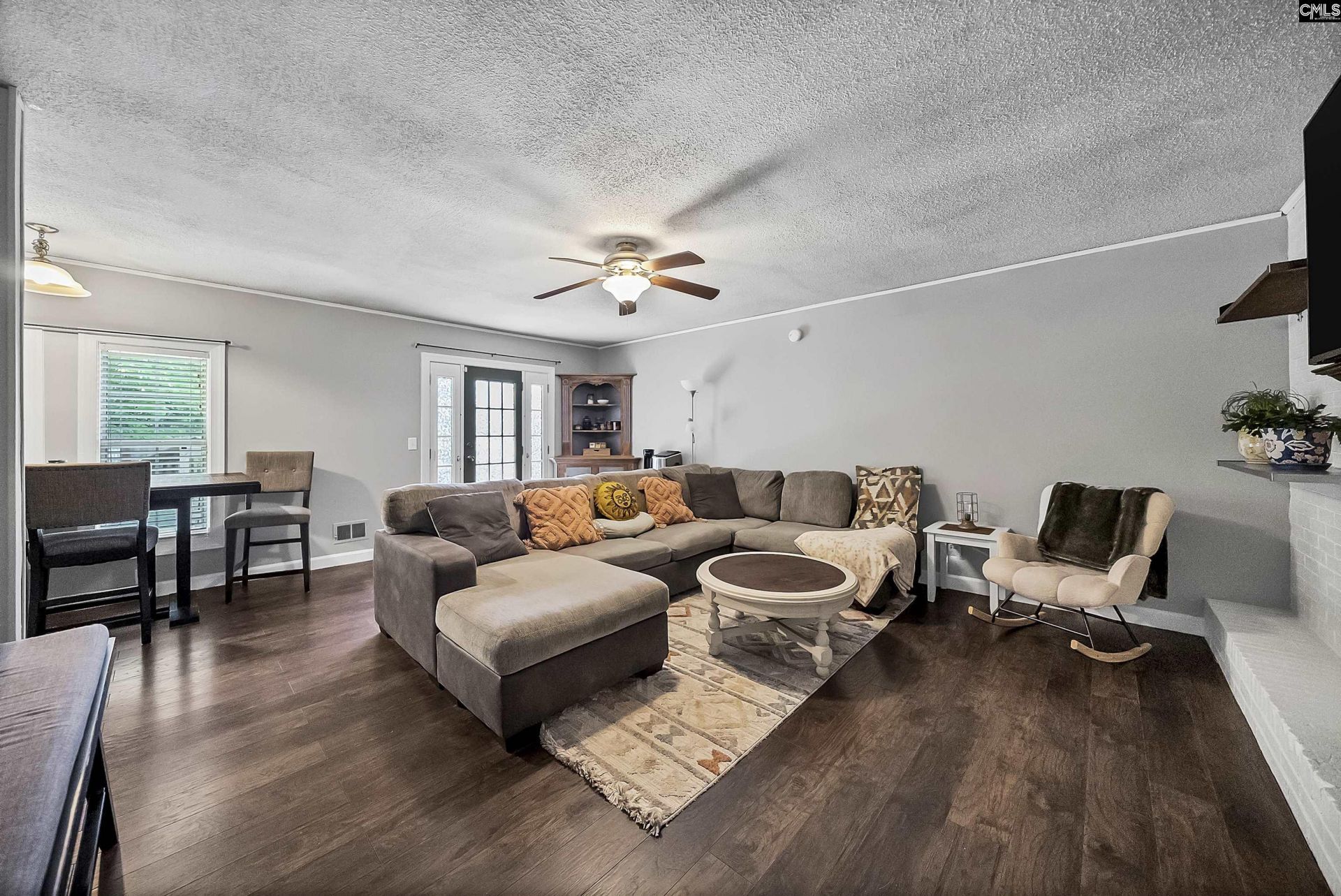 2743 American Avenue Photo 13