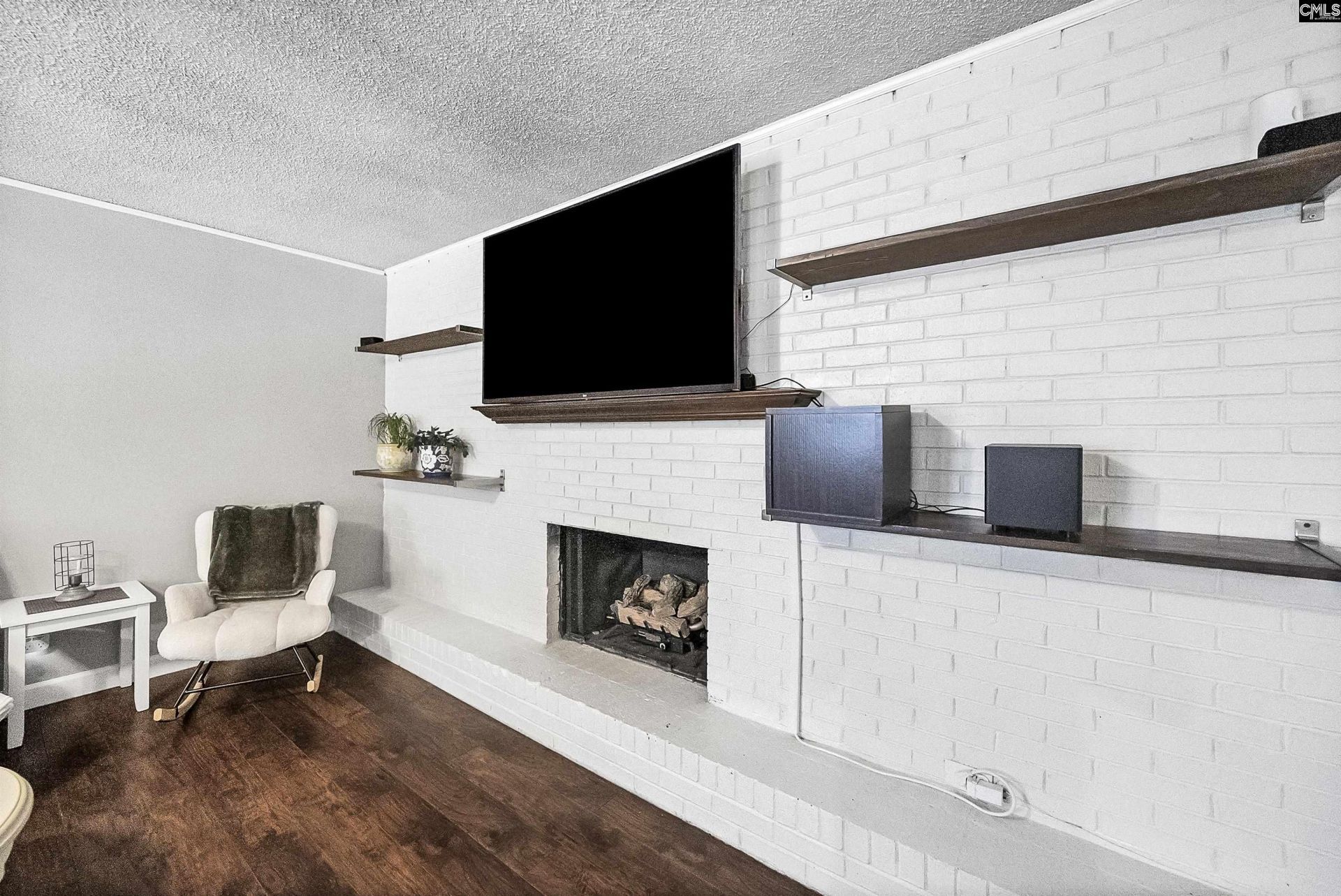 2743 American Avenue Photo 14