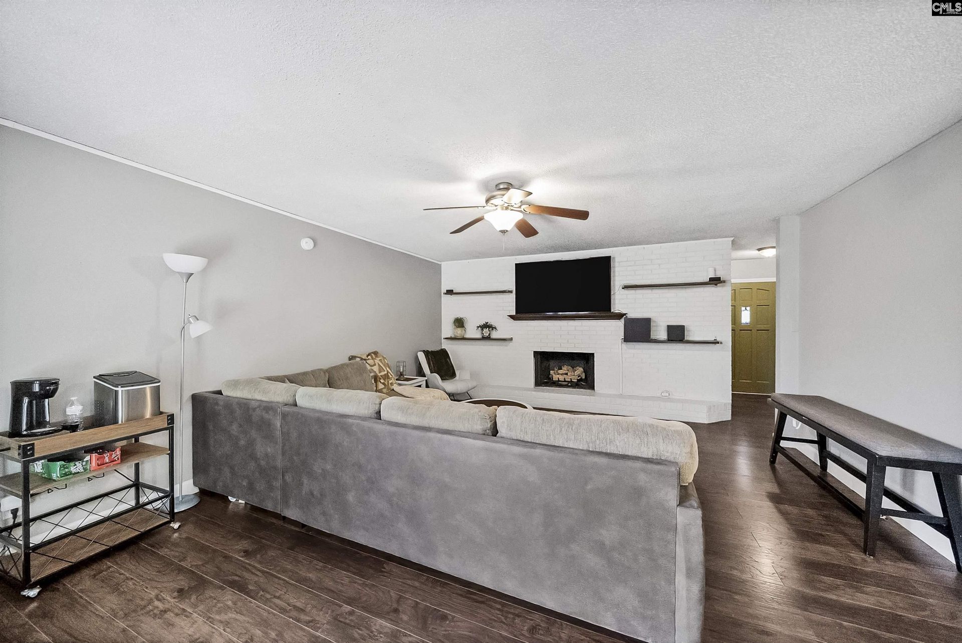 2743 American Avenue Photo 16