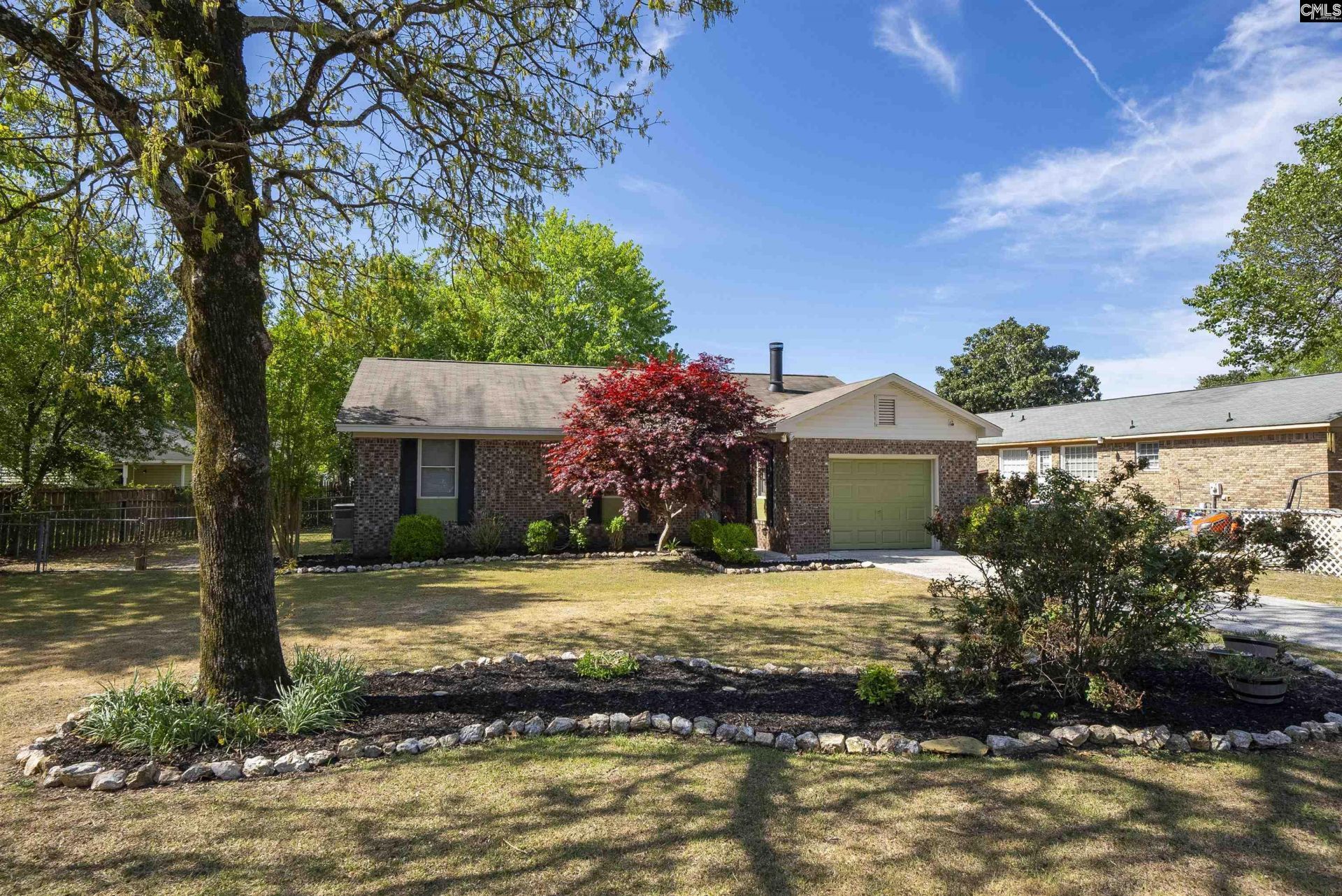 2743 American Avenue Photo 4