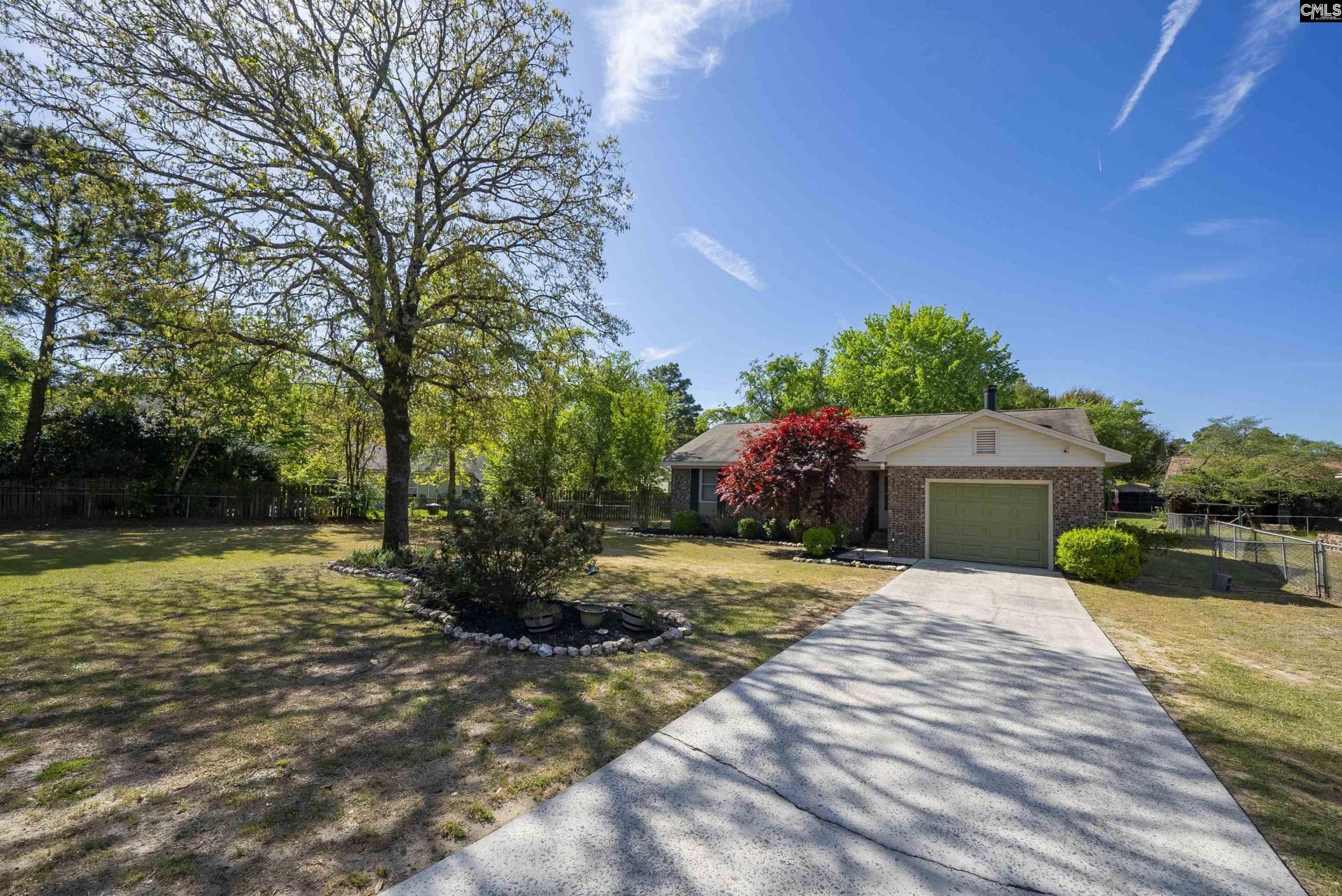 2743 American Avenue Photo 6