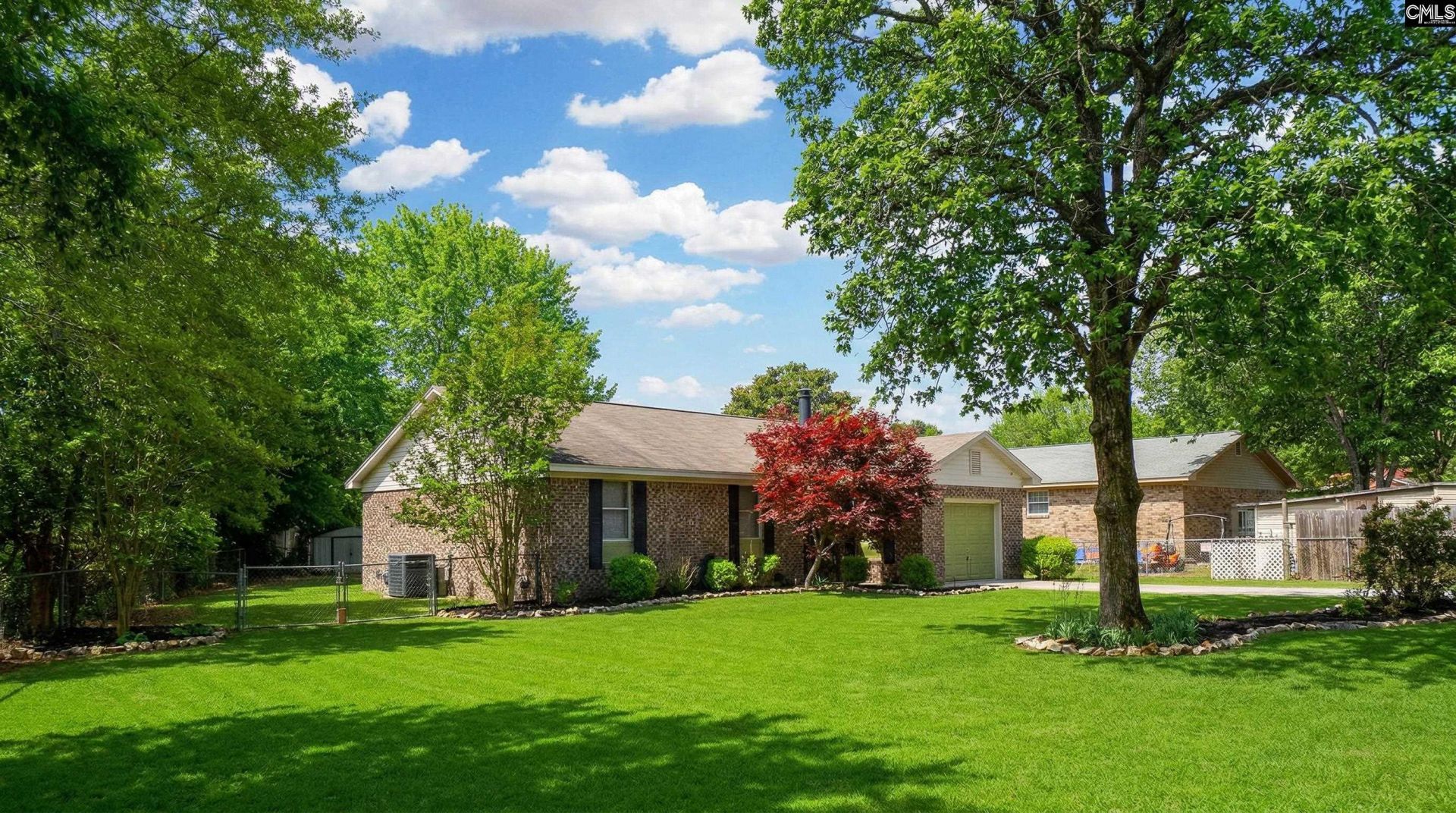 2743 American Avenue Photo 6