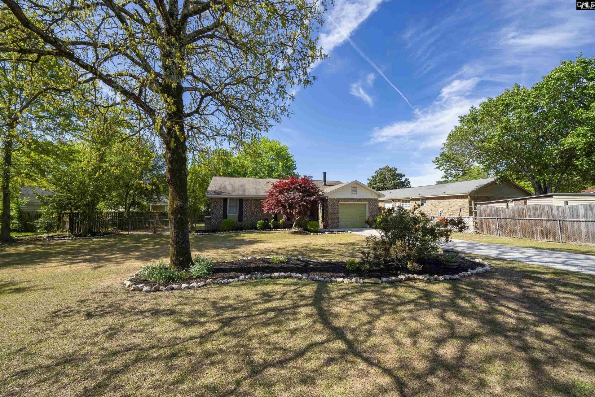 2743 American Avenue Photo 8