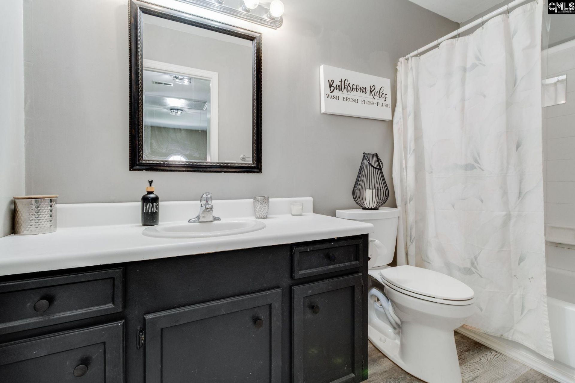 15 Westshire Court Photo 27