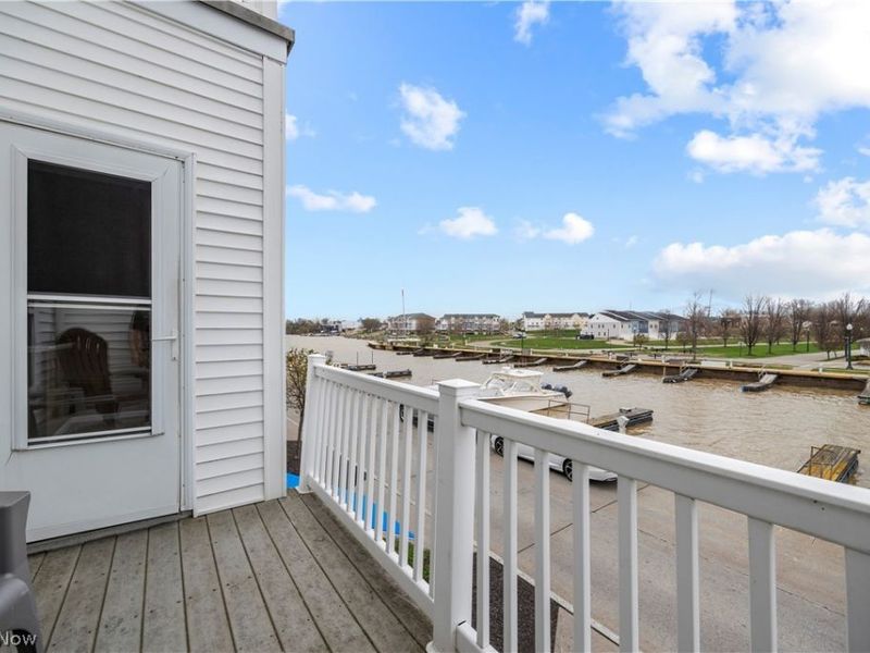224 E Marina, Lorain, OH 44052 Photo 15